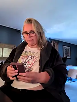 Canadian BBW online show from June 2026 02:48:01 PM