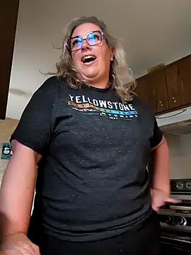 Canadian BBW online show from June 2026 10:01:02 PM