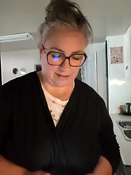 Canadian BBW online show from June 2026 12:48:01 PM