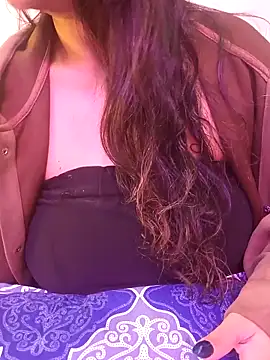 indian passion online show from February 2026 03:38:01 PM