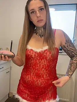 Snapshot of joanaelaa chatting on December 2024 01:38:02 PM joanaelaa online show from December 2024 01:38:02 PM