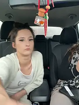 Snapshot of joanaelaa chatting on January 2025 03:40:01 PM joanaelaa online show from January 2025 03:40:01 PM