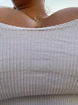 maymercy online show from April 2026 10:25:02 PM