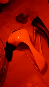 Snapshot of Misspadrona88 chatting on February 2026 04:15:02 PM Misspadrona88 online show from February 2026 04:15:02 PM