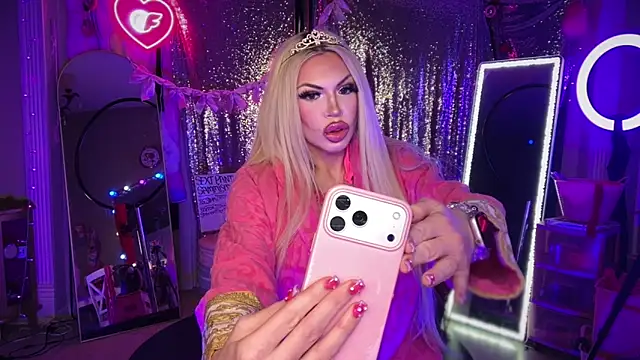 Snapshot of bimbotwerkqueen chatting on February 2026 02:24:01 AM bimbotwerkqueen online show from February 2026 02:24:01 AM