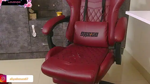 aliyadsouza online show from March 2025 08:26:02 PM