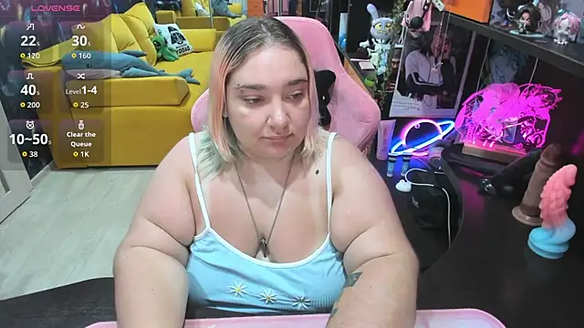 Softie Sofy online show from July 2026 01:41:02 AM
