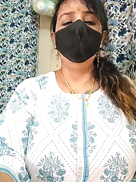 cute-tanvi online show from September 2025 12:54:02 AM