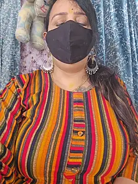 Snapshot of cute-tanvi chatting on May 2026 11:34:04 PM cute-tanvi online show from May 2026 11:34:04 PM