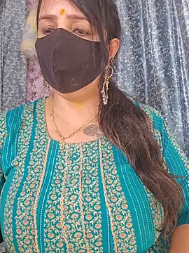 Snapshot of cute-tanvi chatting on May 2026 01:56:01 AM cute-tanvi online show from May 2026 01:56:01 AM