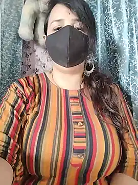 Snapshot of cute-tanvi chatting on June 2026 06:52:02 AM cute-tanvi online show from June 2026 06:52:02 AM