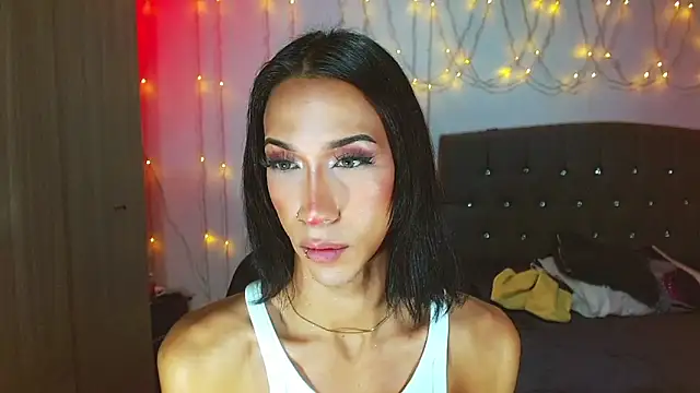 Kenisha Sweet online show from March 2025 03:51:02 PM