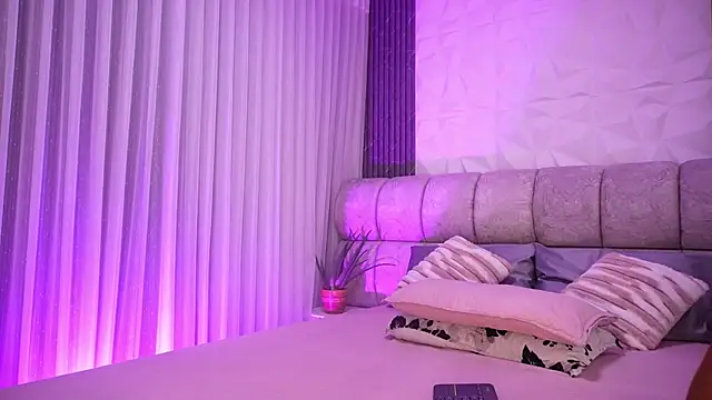 Snapshot of rousse_coup chatting on January 2026 07:19:02 PM rousse coup online show from January 2026 07:19:02 PM