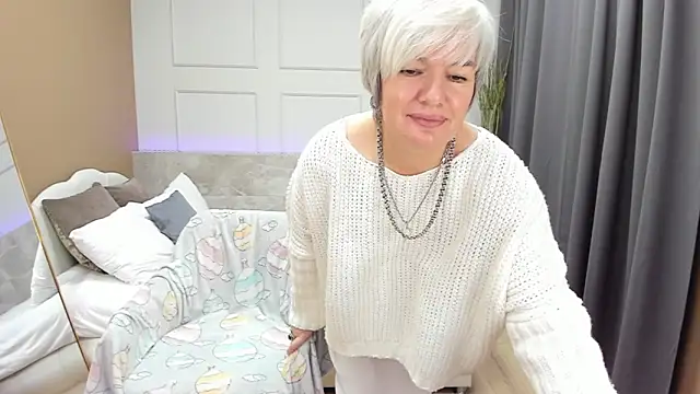 Snapshot of CarmenSoft chatting on December 2024 11:29:02 PM CarmenSoft online show from December 2024 11:29:02 PM