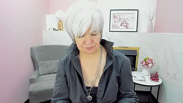 Snapshot of CarmenSoft chatting on December 2024 02:48:02 AM CarmenSoft online show from December 2024 02:48:02 AM