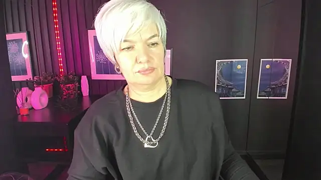 Snapshot of CarmenSoft chatting on January 2025 02:46:01 AM CarmenSoft online show from January 2025 02:46:01 AM