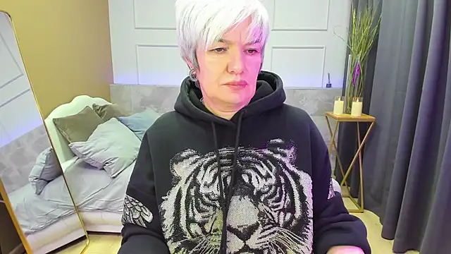 Snapshot of CarmenSoft chatting on January 2025 08:28:02 PM CarmenSoft online show from January 2025 08:28:02 PM