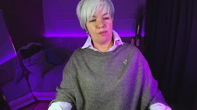 Snapshot of CarmenSoft chatting on January 2025 11:35:02 PM CarmenSoft online show from January 2025 11:35:02 PM