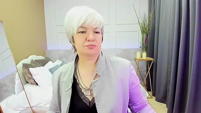 Snapshot of CarmenSoft chatting on January 2025 01:29:01 AM CarmenSoft online show from January 2025 01:29:01 AM