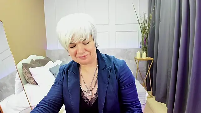 Snapshot of CarmenSoft chatting on January 2025 04:32:01 AM CarmenSoft online show from January 2025 04:32:01 AM