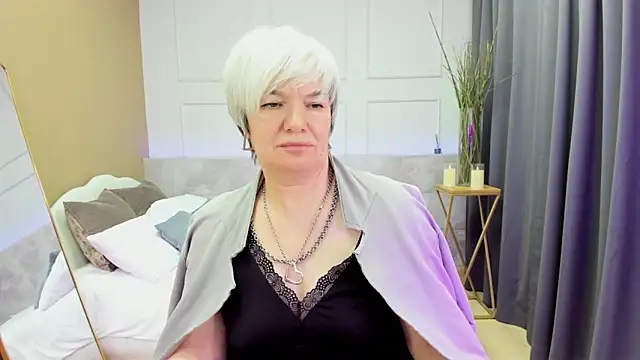 Snapshot of CarmenSoft chatting on January 2025 07:37:01 AM CarmenSoft online show from January 2025 07:37:01 AM