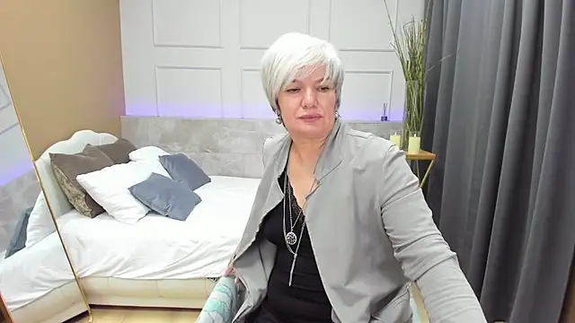 Snapshot of CarmenSoft chatting on January 2025 11:45:02 PM CarmenSoft online show from January 2025 11:45:02 PM