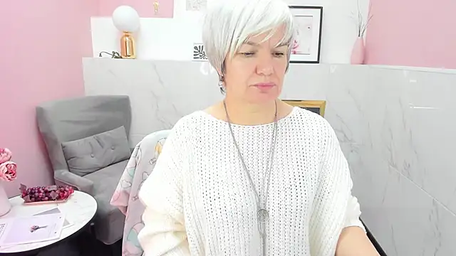 Snapshot of CarmenSoft chatting on January 2025 12:01:01 AM CarmenSoft online show from January 2025 12:01:01 AM