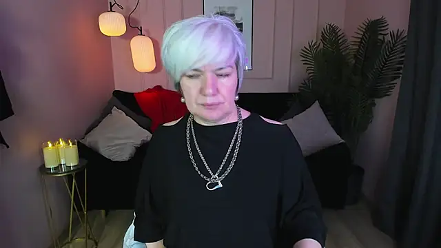 Snapshot of CarmenSoft chatting on February 2025 11:04:02 PM CarmenSoft online show from February 2025 11:04:02 PM