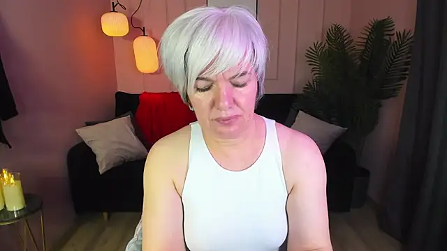 Snapshot of CarmenSoft chatting on February 2025 02:30:01 AM CarmenSoft online show from February 2025 02:30:01 AM