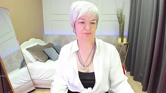 Snapshot of CarmenSoft chatting on February 2025 02:56:02 AM CarmenSoft online show from February 2025 02:56:02 AM