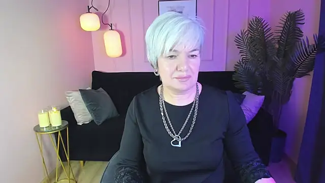 Snapshot of CarmenSoft chatting on February 2025 08:48:02 PM CarmenSoft online show from February 2025 08:48:02 PM