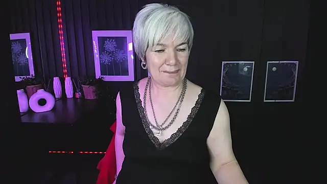 Snapshot of CarmenSoft chatting on February 2025 03:37:01 AM CarmenSoft online show from February 2025 03:37:01 AM