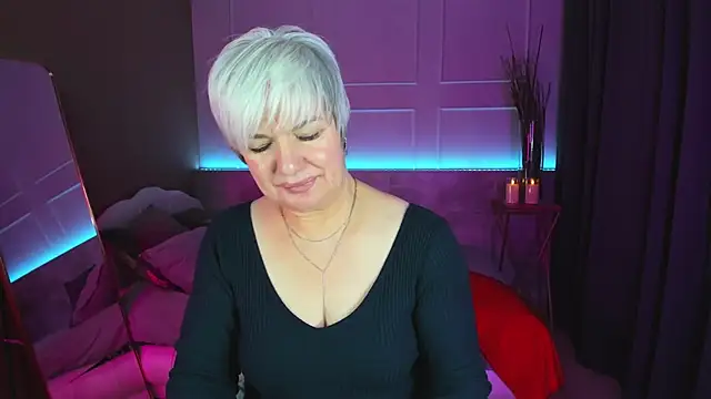 Snapshot of CarmenSoft chatting on February 2025 11:53:02 PM CarmenSoft online show from February 2025 11:53:02 PM