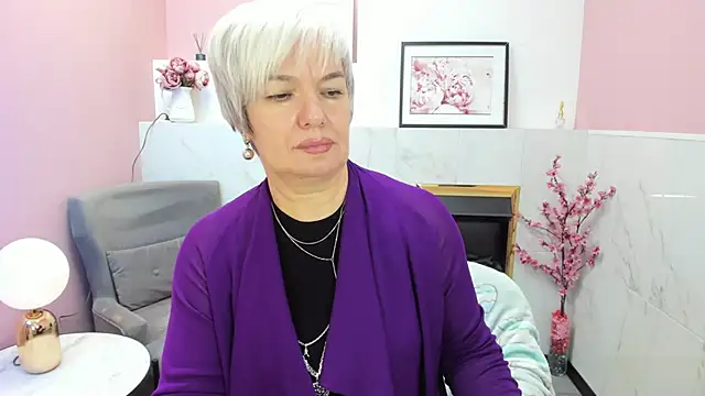 Snapshot of CarmenSoft chatting on September 2025 08:54:01 PM CarmenSoft online show from September 2025 08:54:01 PM