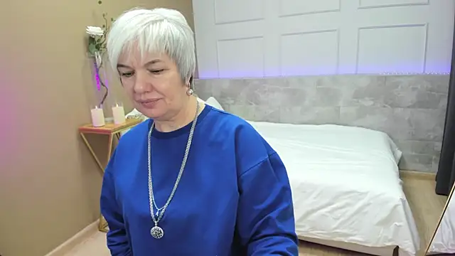 Snapshot of CarmenSoft chatting on October 2025 09:02:01 PM CarmenSoft online show from October 2025 09:02:01 PM