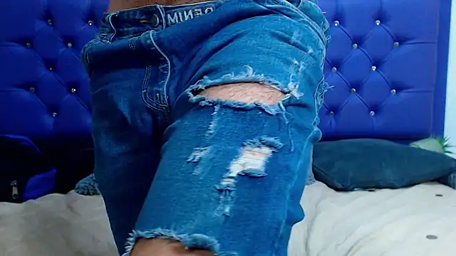 ares sexxx online show from March 2025 06:00:01 PM