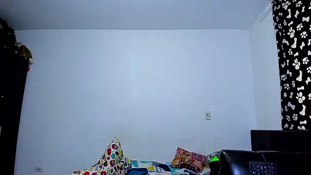 ares sexxx online show from October 2025 05:02:02 PM