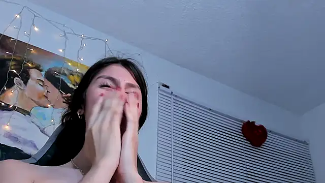 valeria gonzales  online show from December 2024 07:45:02 AM