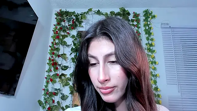 valeria gonzales  online show from February 2025 10:59:02 PM