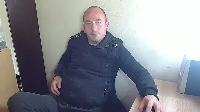 Johan   Barker online show from October 2025 12:30:01 PM