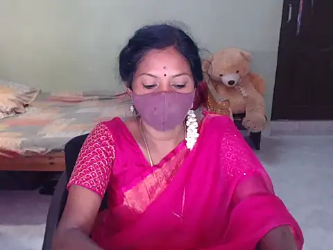 Snapshot of Novapol chatting on June 2026 01:37:01 PM Novapol online show from June 2026 01:37:01 PM