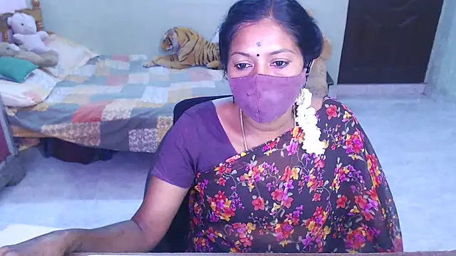 Snapshot of Novapol chatting on July 2026 05:12:02 PM Novapol online show from July 2026 05:12:02 PM