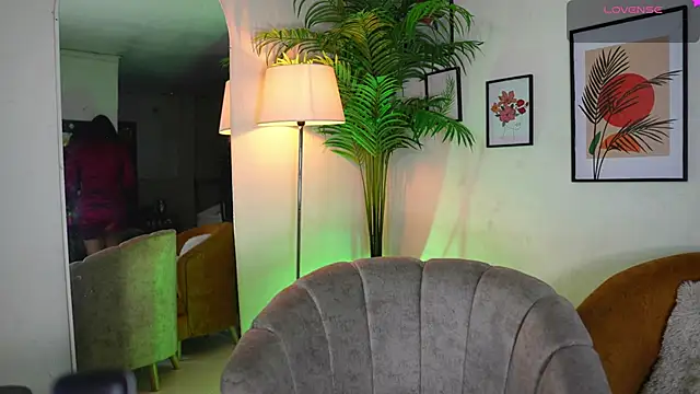 artechloe online show from February 2025 05:47:02 PM