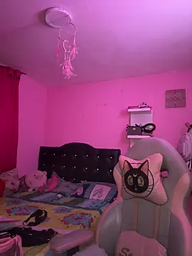 stassie  online show from January 2025 11:26:01 PM