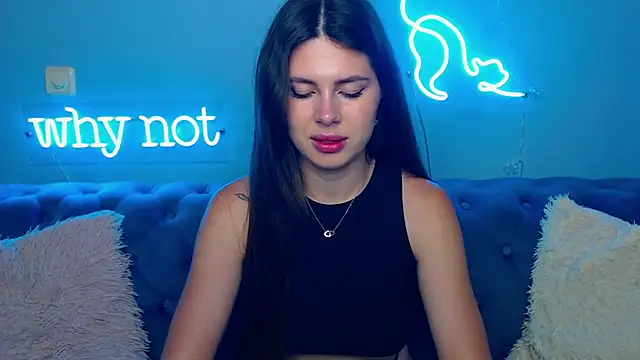 ViollinaLove online show from June 2026 04:50:01 AM