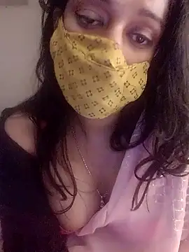 Snapshot of Lavanya_Shah chatting on December 2024 05:48:01 PM Lavanya Shah online show from December 2024 05:48:01 PM