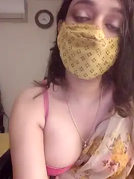 Snapshot of Lavanya_Shah chatting on January 2025 02:50:01 PM Lavanya Shah online show from January 2025 02:50:01 PM