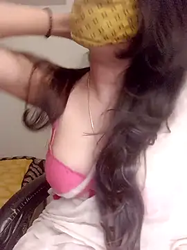 Snapshot of Lavanya_Shah chatting on November 2025 02:40:02 PM Lavanya Shah online show from November 2025 02:40:02 PM