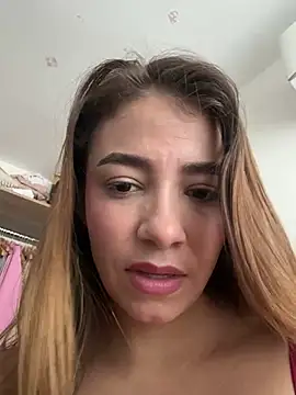 Hall 16 online show from January 2025 10:01:01 PM