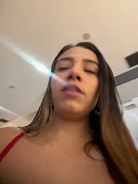 Hall 16 online show from March 2025 10:37:02 PM